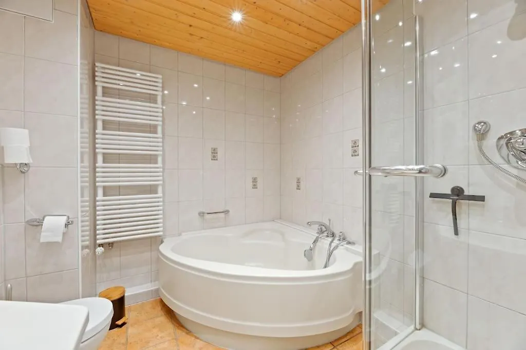 Holiday home Traumhaus Naehe Messe Stuttgart Villa Ostfildern